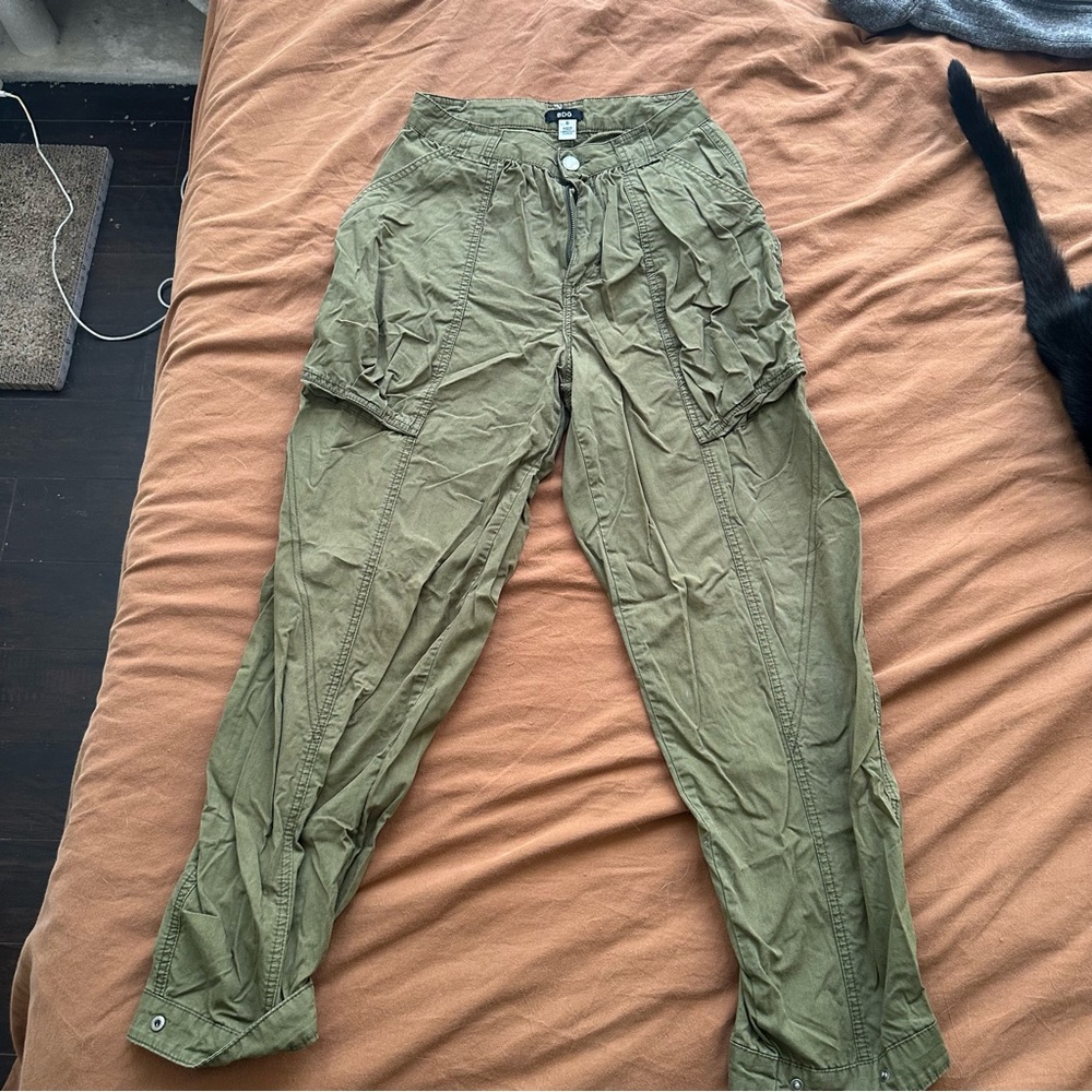 BDG Olive Green Cargo Pants - Casual Utility Style